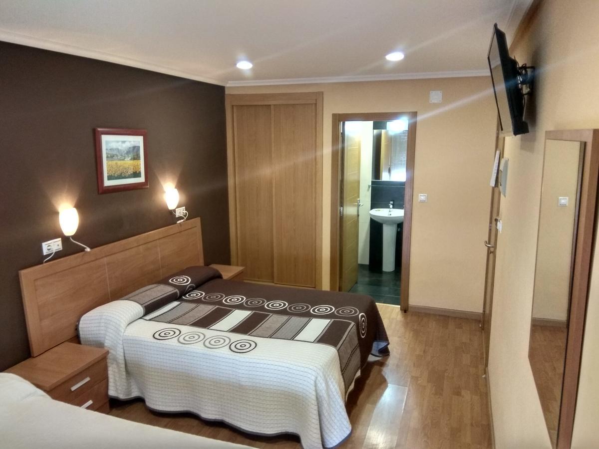 Hostal Lido Ourense Exterior foto