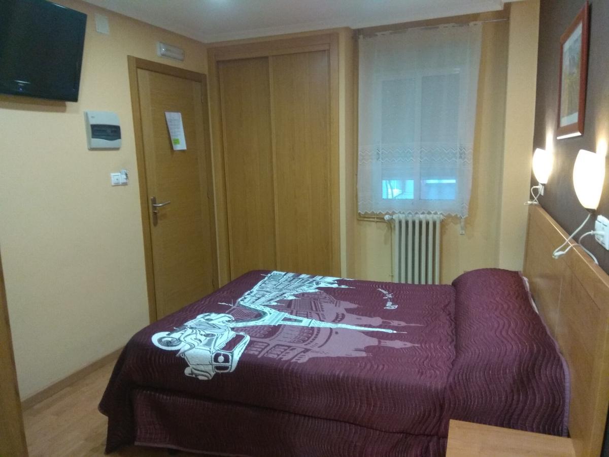 Hostal Lido Ourense Exterior foto