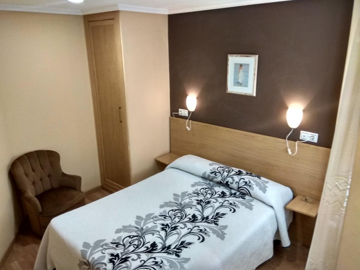 Hostal Lido Ourense Exterior foto